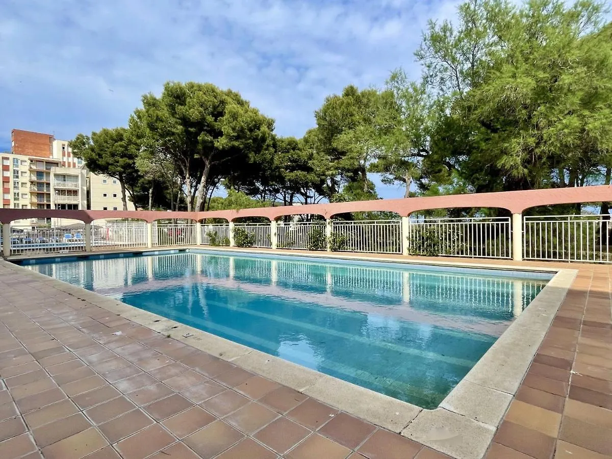 Salles Beach 33 L'Estartit 0*,  Spain